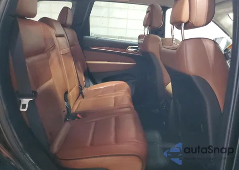 2012 Jeep Grand Cherokee Overland z USA, uszkodzony, nr VIN 1C4RJFCT0CC193847